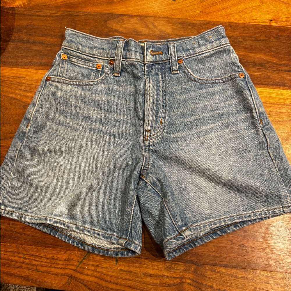 NWT Madewell Light Blue Denim Shorts